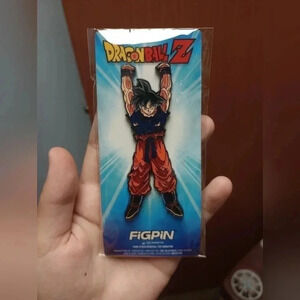 Brand new dragon Ball z fig pin large anime manga collectors decor hanging piece